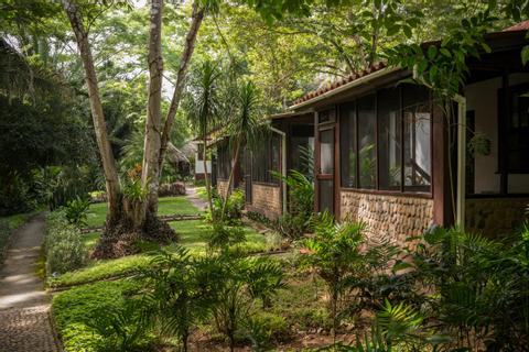 Sweet Songs Jungle Lodge - San Ignacio, Belize